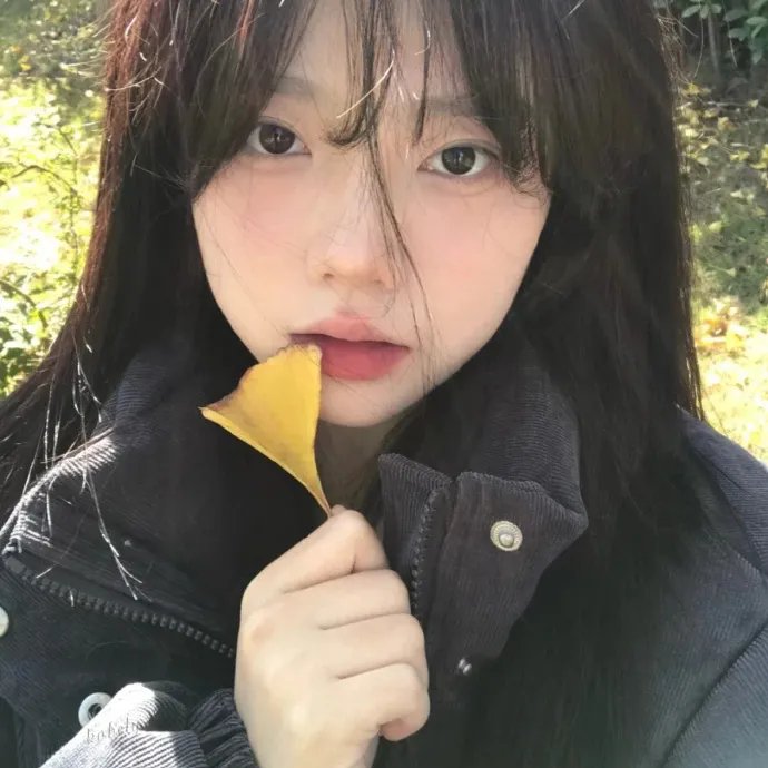 黯色沙滩